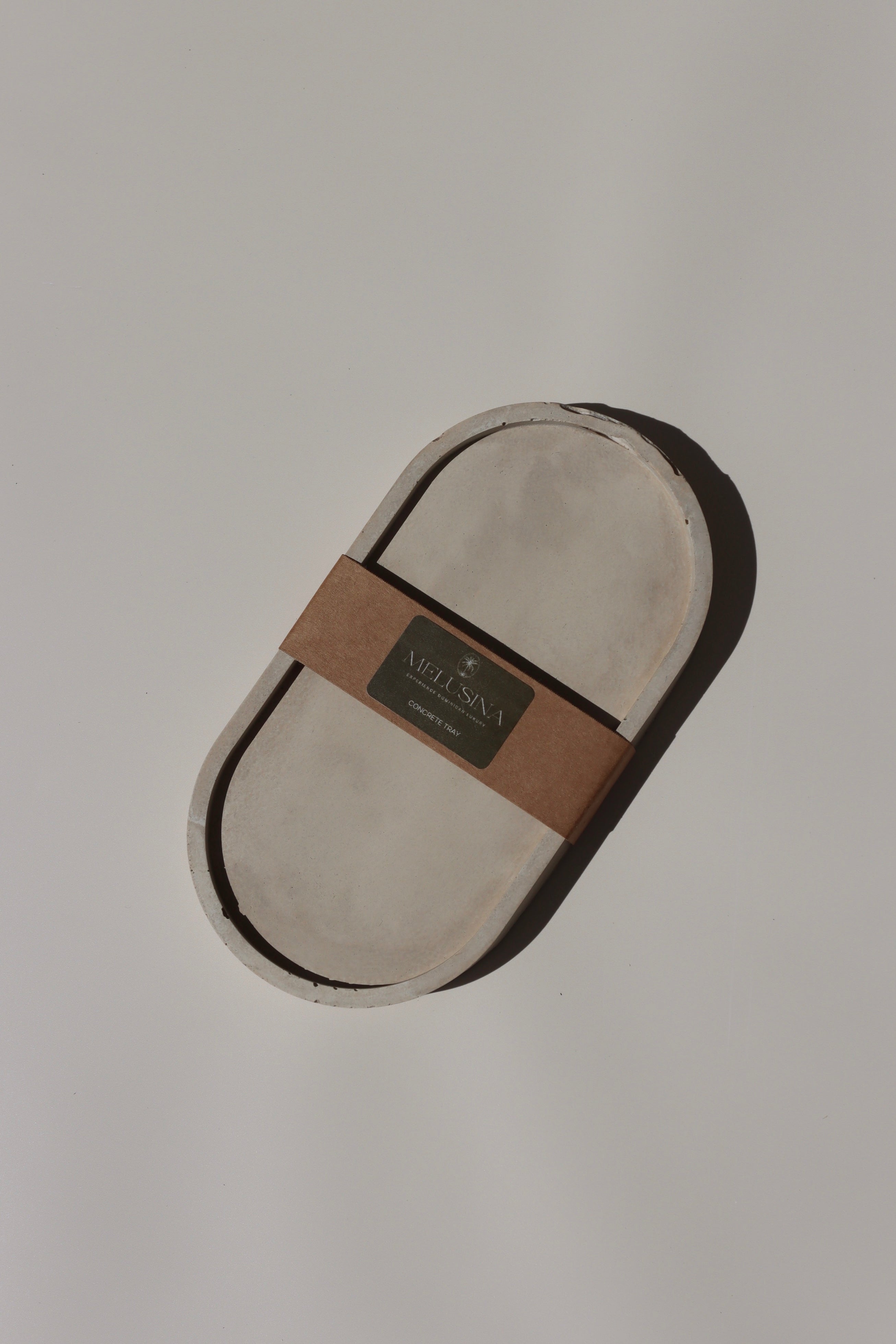 CONCRETE TRAY (BEIGE)