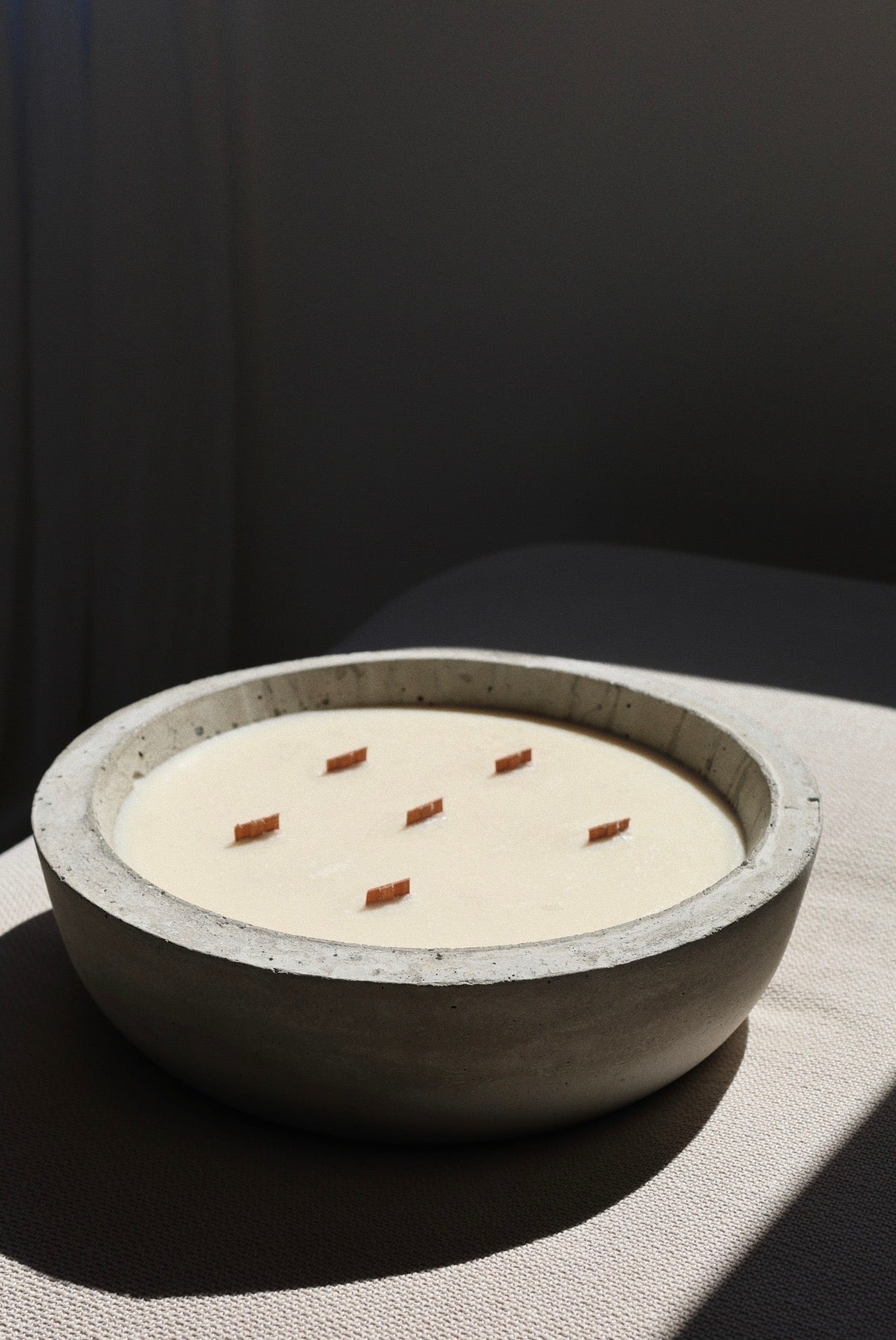 Melusina Big Concrete Candle Bowl